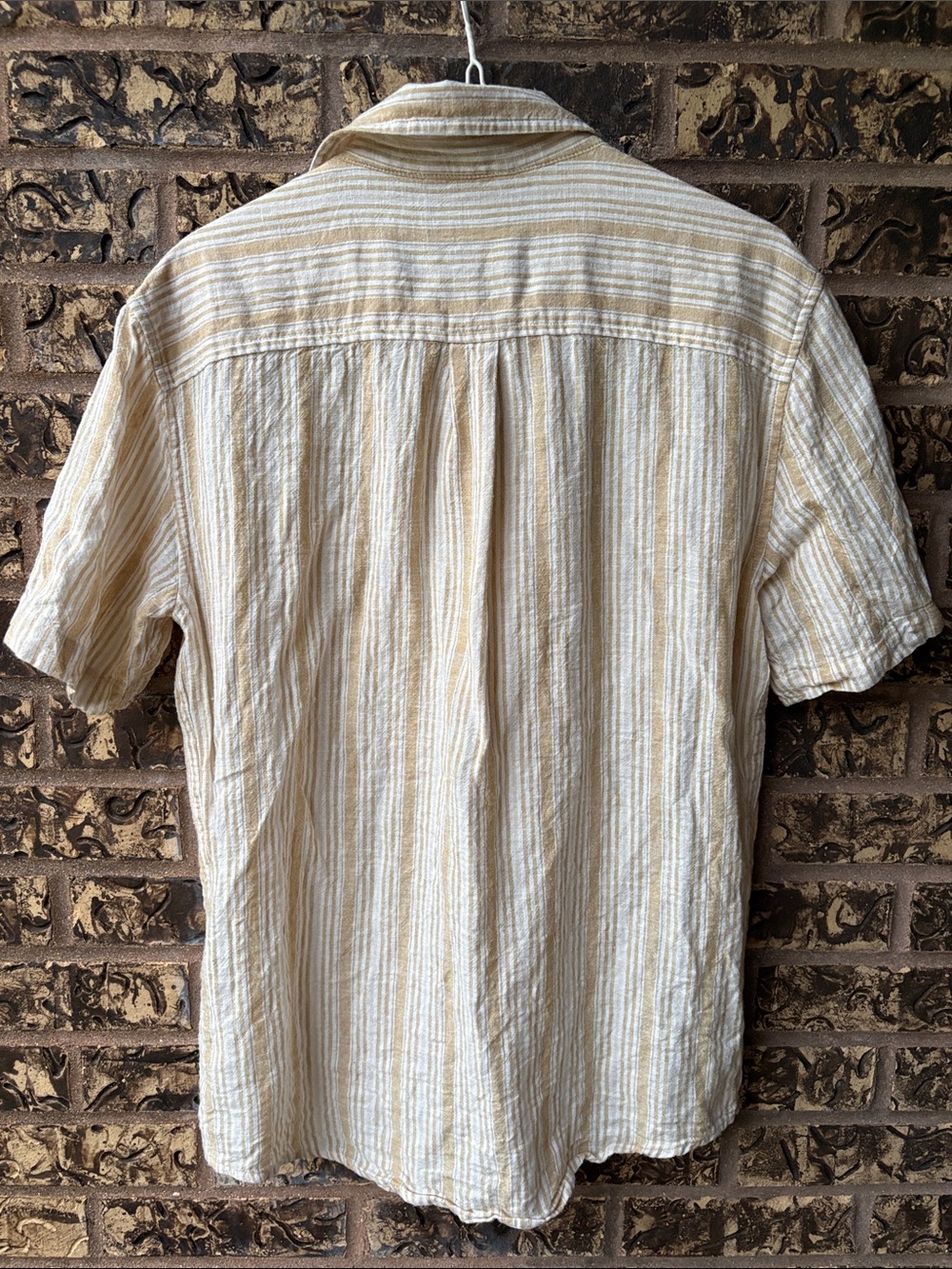 Chaps Linen Blend Short Sleeve Button Down Shirt in Cream and Tan Stripes, Small - Picture 5 of 5